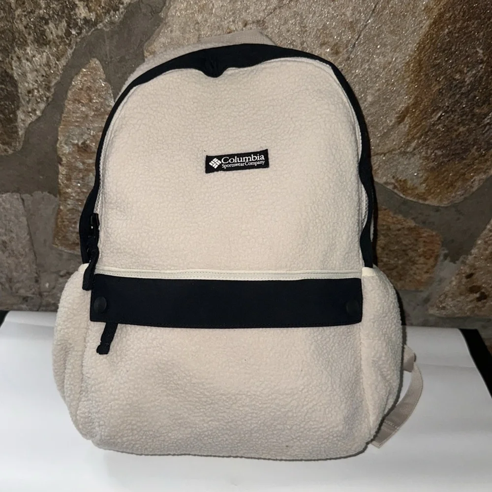 Columbia Fleece Cream and Black Backpack